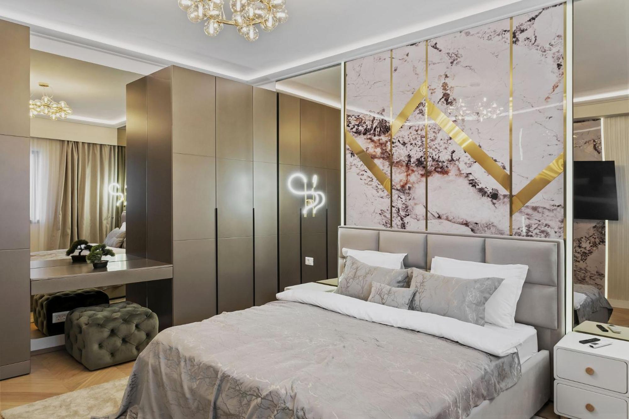 Central Two Rooms Apartment The Paradise Of Lights Бухарест Екстер'єр фото